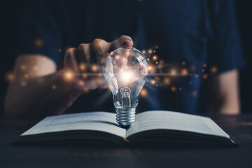 洛阳纸贵的主人公是谁 左思表示非常受欢迎